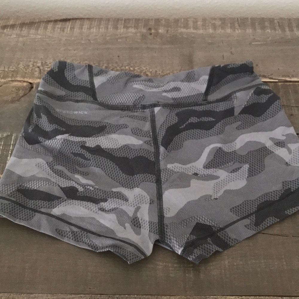 Reebok xs shorts